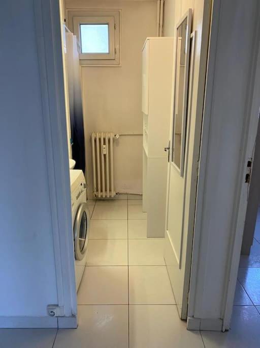 Joli Appartement Proche Metro Lyon Exteriér fotografie